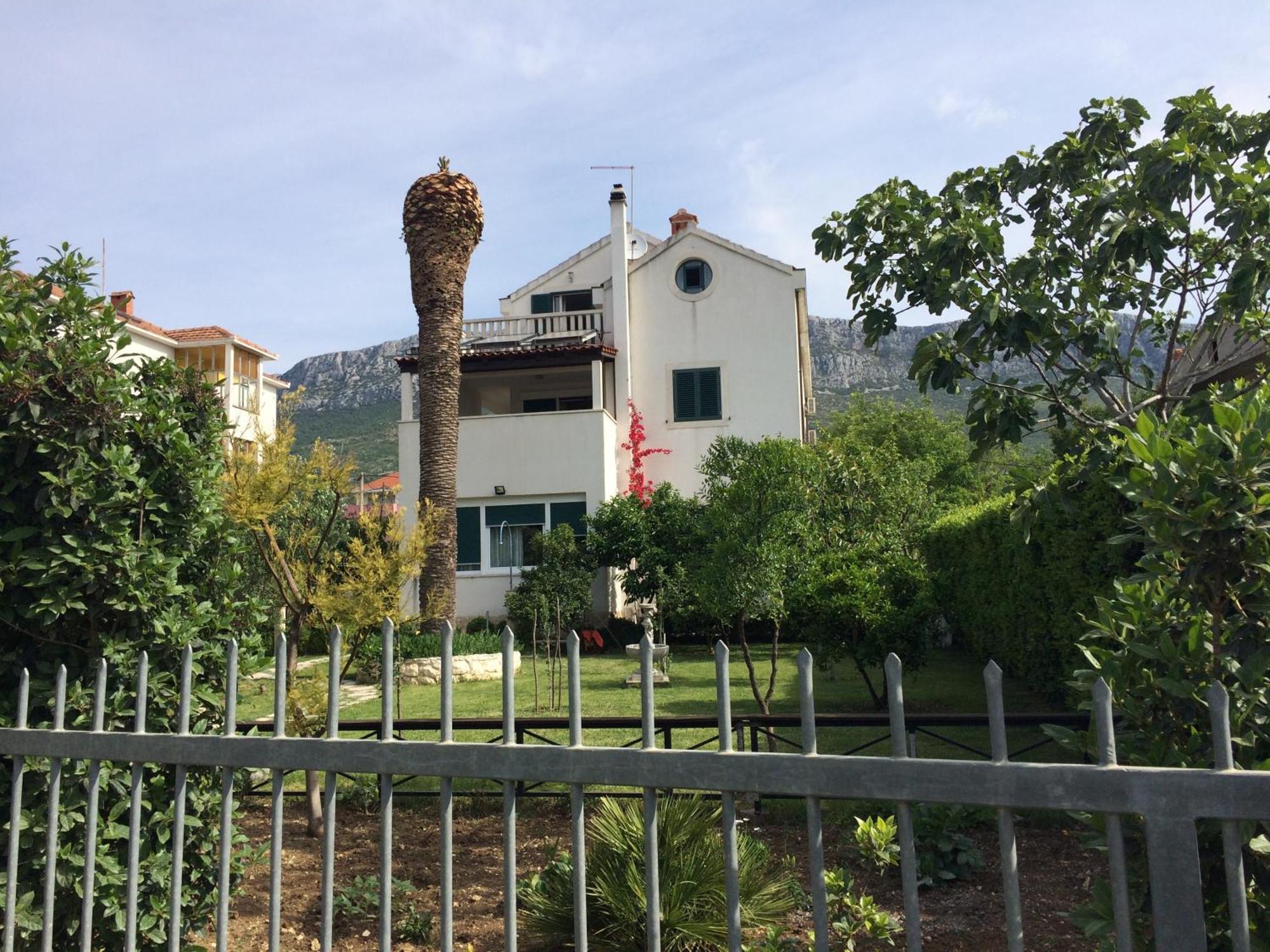 Yacht Beach Apartments Kaštela 外观 照片