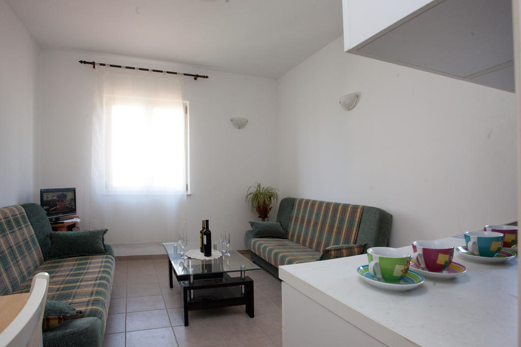 Yacht Beach Apartments Kaštela 客房 照片