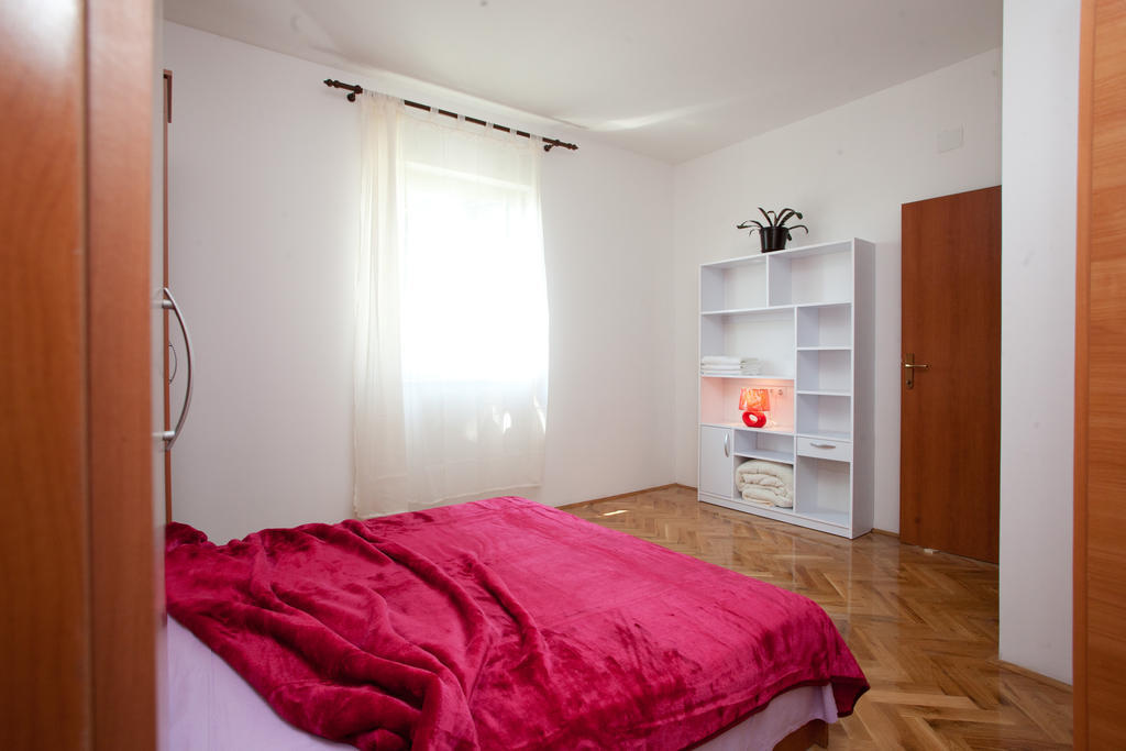 Yacht Beach Apartments Kaštela 外观 照片