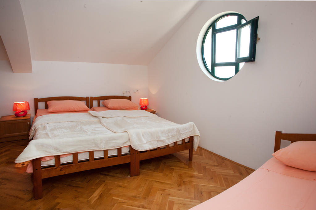Yacht Beach Apartments Kaštela 外观 照片